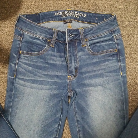 American Eagle Jeggings size 2 short - Picture 2 of 3